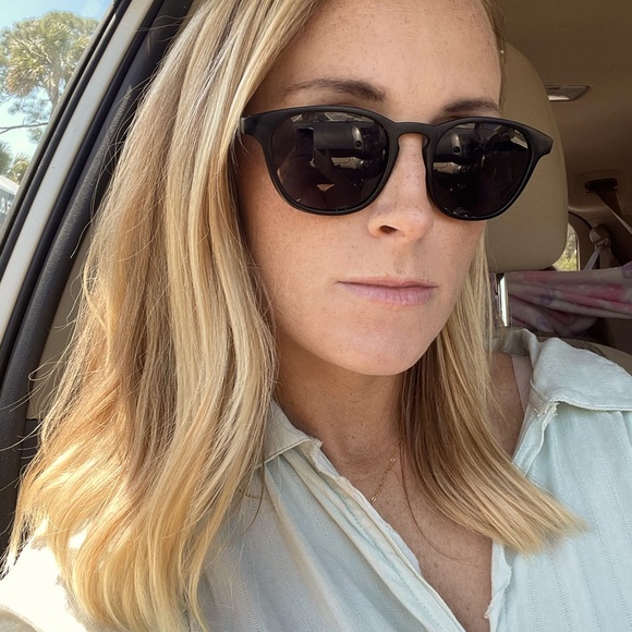 Meet your Posher, Nicholle - Picture 2 of 2